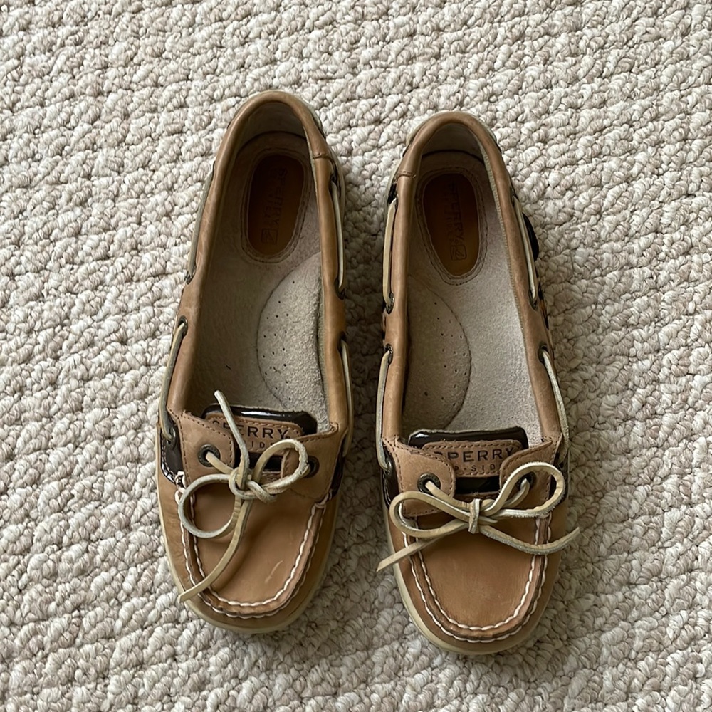 Leopard print sperry boat shoes